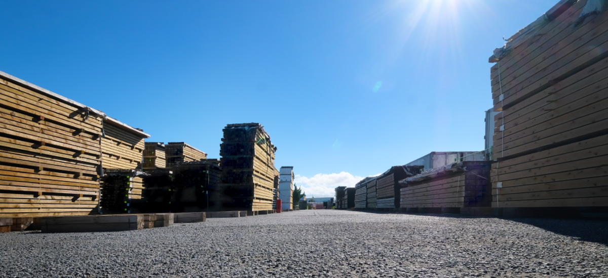 茨城にある関東工場の防腐土台